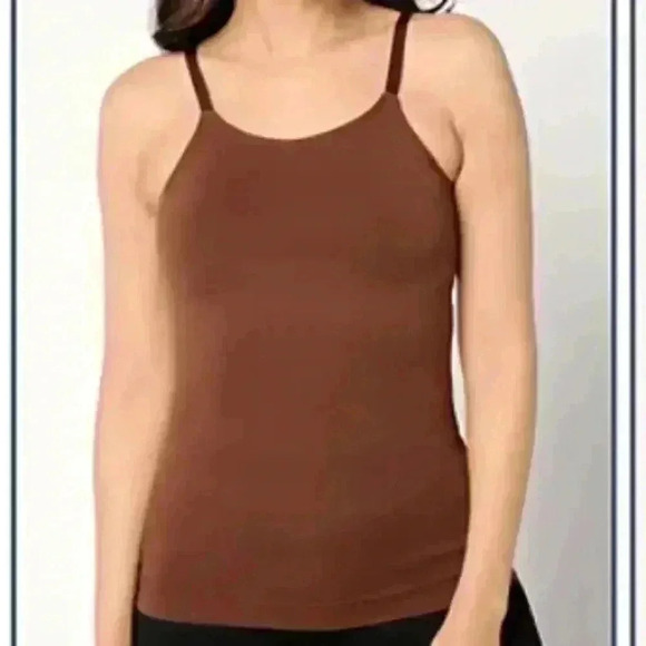 Shapermint essentials All Day Every Day Scoop Neck Cami #62001-2 - Picture 3 of 7